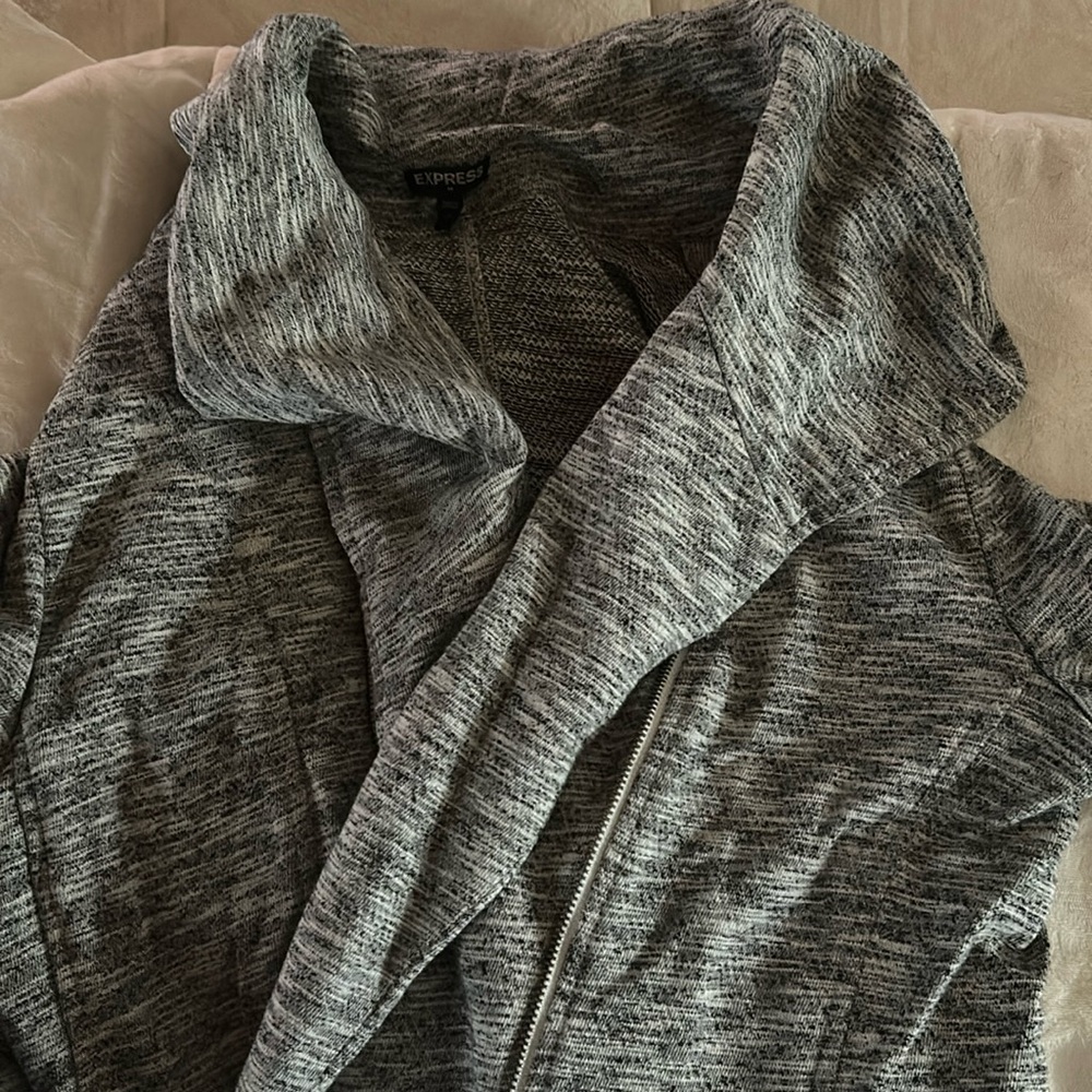 Gray sweater